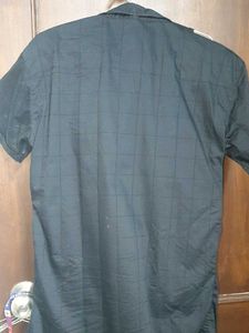 Men's Black Short Sleeve Grid Shirt