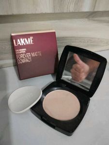 Lakme Forever Matte Compact
