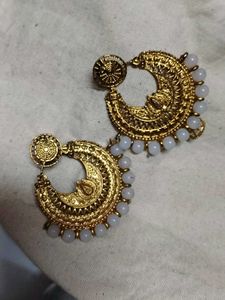 Elegant Gold Tone Jhumka Earrings