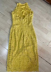 ✨ Zara Women’s Mustard Yellow Lace Midi Dress 💛
