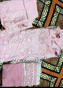 Beautiful Pink Embroidered Kurta Set