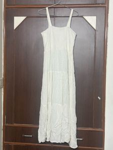Elegant White Maxi Dress