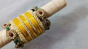 Golden Bangle Set