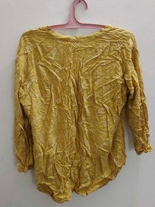 Yellow Crinkled Print Kurta