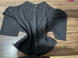 Chic Black Puff Sleeve Top