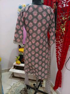 Stylish Printed Kurta with Bottoms
