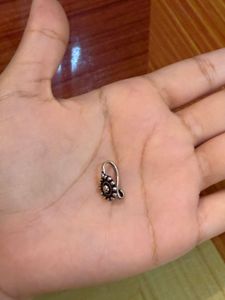 Oxidized Silver Flower Nose Pin