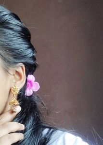 Gold Jhumka