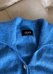 WINTER WEAR Chic Blue Cropped Cardigan