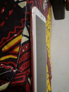 REDMI 6A properly working and well maintained Smart phone