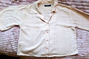 Tailored Fit Button-Down Top