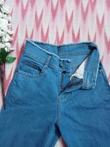 Mid Blue Wide Leg Jeans 🌷