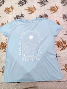 Bundle of 3 Graphic T-Shirts