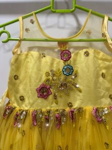 Beautiful Yellow Embellished Party Dress age 6 yrs