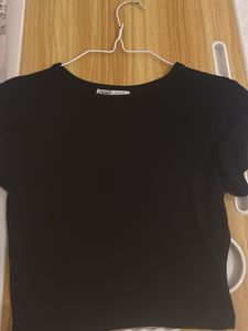 Zara Black Crop Top T-Shirt Size S