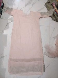Elegant peach Embroidered Kurta Set