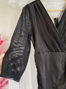 Chic Black Mesh Sleeve Ruched Dress