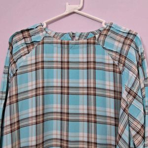 👕 | Chic Blue Plaid Long Sleeve Tunic Top