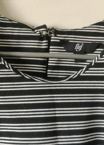 FIG : Striped sleeveless dress 😍