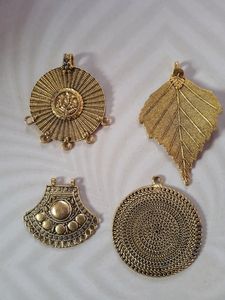 Jewellery Making Pendant/ Silk Thread