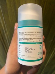 Plum SebaClear mattifying gel creme