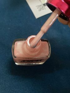 Nykaa Nail Enamel - Shimmery Peach