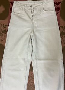 Baggy jeans