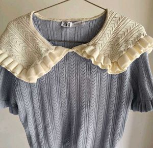 Sweet Ruffle Collar Knit Top