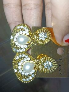 Exquisite Pearl &amp; Crystal Earrings