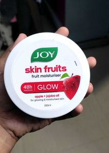 Joy Skin Fruits Fruit Moisturiser