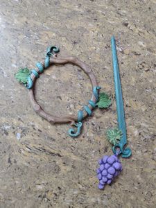 Vine and Grape Themed Accessory Set