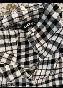 Chic Black &amp; White Checkered Shirt