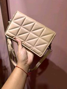 Stylish Quilted Crossbody Bag