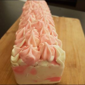 1 Kg Soap Bar (10-12 Pieces)