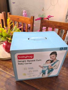 BabyHug Delight Hipseat Baby Carrier