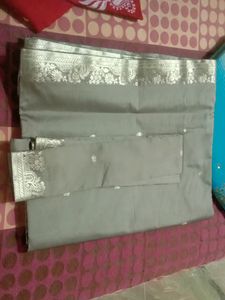 Silk Saree Pista Green Colour