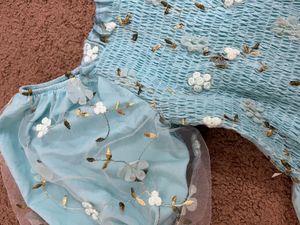 Blue Floral Mesh Sleeve Puff Top
