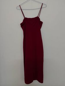 Maroon Spaghetti Strap Midi Dress
