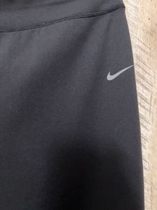 Nike Black Capri Leggings