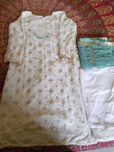 Elegant White Kurta Set with Dupatta