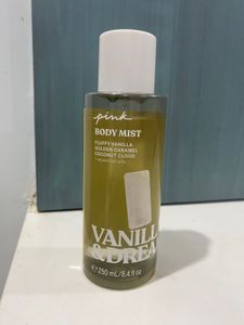 Victoria Secrets Pink Vanilla And Dreamy Body Mist