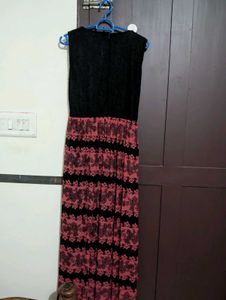 Chic Black &amp; Pink Floral Maxi Dress