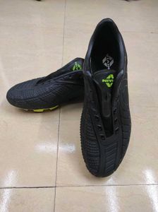 Adidas Soccer Cleats &amp; Shin Guards Set