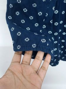 Mavie Blue Girls Top &amp; Red Net Cardigan Size: M