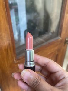 MAC Lipstick - Kinda Sexy