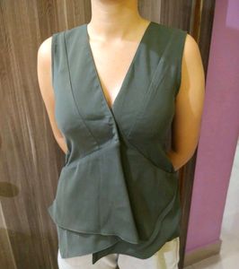 Grey Top