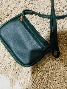 lavie  sling bag
