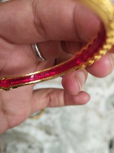 Elegant Gold Bangles Set