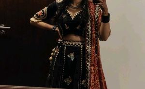 Elegant Black Lehenga Choli Set
