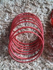 Elegant Gold Tone Bangles